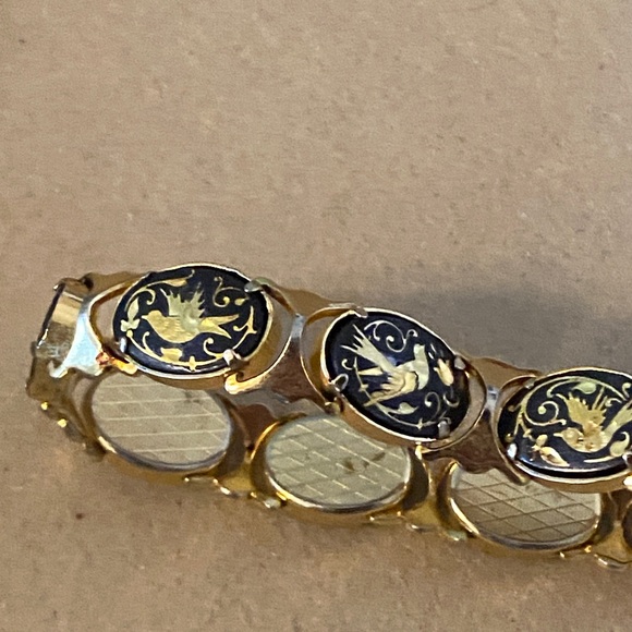 Damascene Goldtone Bracelet - Picture 5 of 9